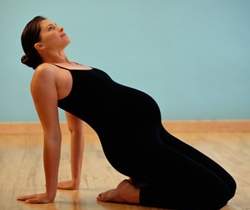 A ioga é um prática profunda de transformação emocional e espiritual, produzindo benefícios que vão além das desordens psiquiátricas cobertas por este estudo - por exemplo, a ioga para grávidas também reforça laços com o bebê.